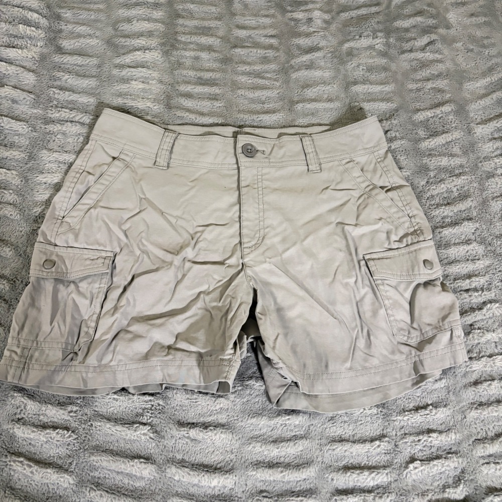 Eddie Bauer Womens Gray Stretch Nylon Hiking Cargo Shorts Size 8 AT646